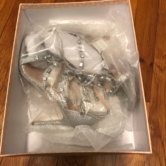 Jewel badgley mischka sandal - Picture 3 of 6